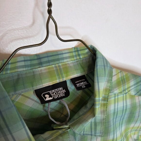 Eastern Mountain Sports Women's Green Plaid Button down shirt - Size -XS - Picture 3 of 3